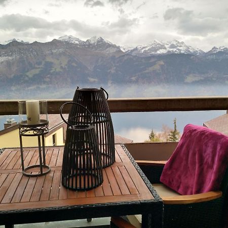 Swiss Seeblick Apartment Mit Hotelanbindung Beatenberg Esterno foto