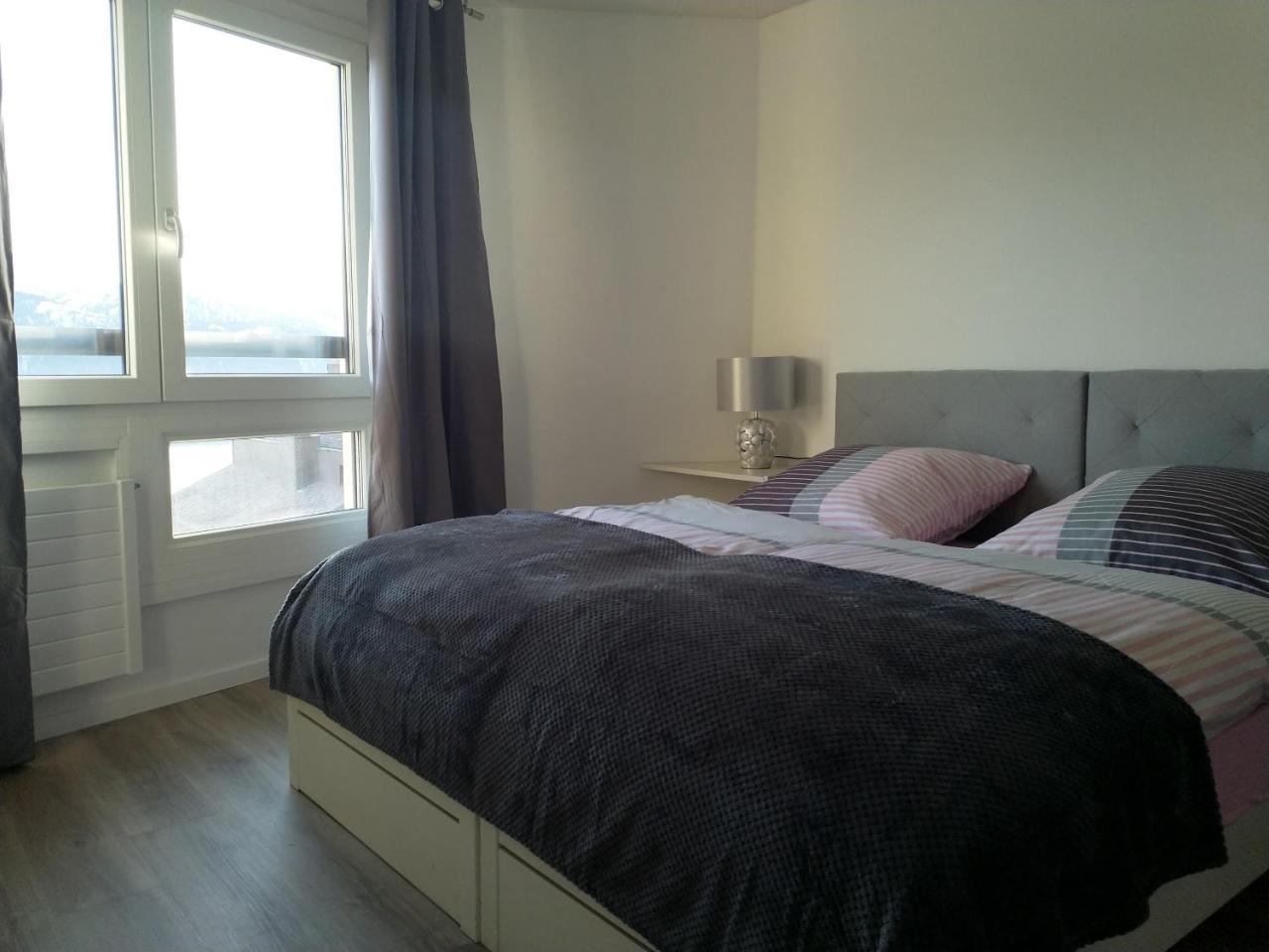 Swiss Seeblick Apartment Mit Hotelanbindung Beatenberg Esterno foto